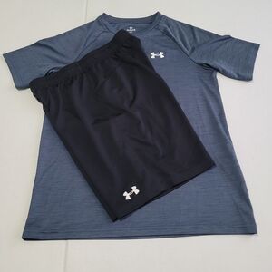 Under Armour Gray T-Shirt and Black Shorts Set